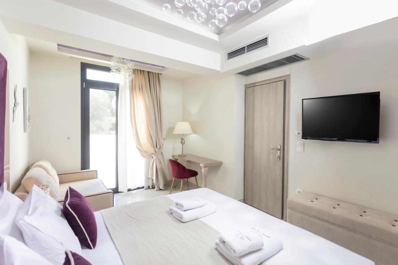 White Pearl Villa Pefkochori Ngoại thất bức ảnh